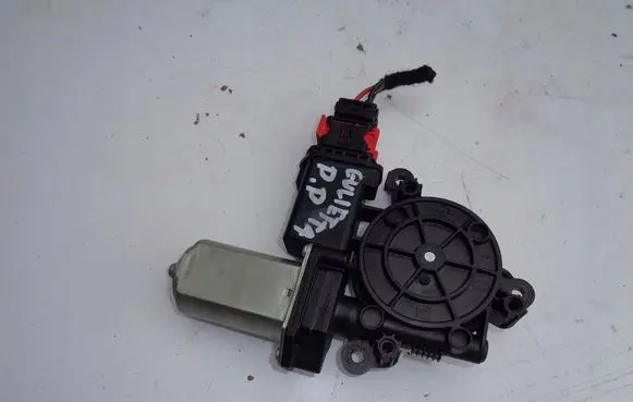 Alfa Romeo Giulietta Front door window regulator motor