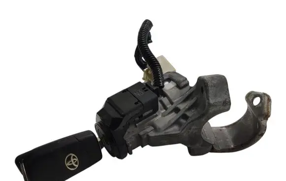 Toyota Aygo AB40 Ignition lock 89782-0H020