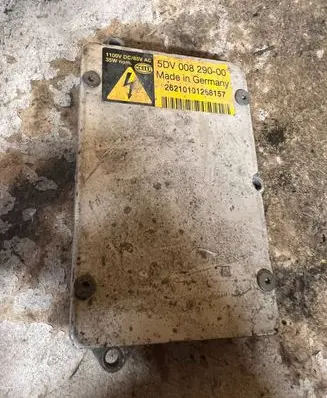 Mercedes-Benz E W211 Headlight ballast module Xenon 5DV00829000