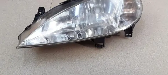 Renault Megane I Headlight/headlamp 7700427877