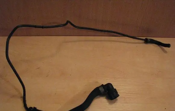 BMW 7 E65 E66 Engine coolant pipe/hose
