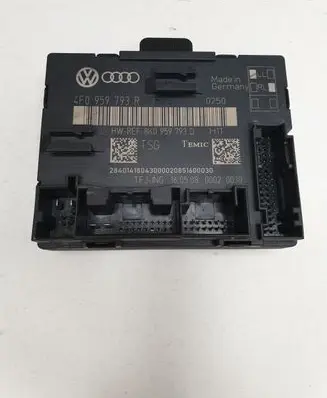 Audi Q7 4L Door control unit/module 4F0959793R