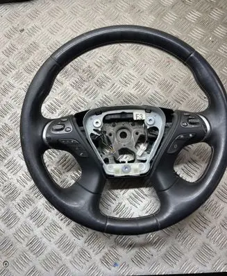 Infiniti M30 Steering wheel 