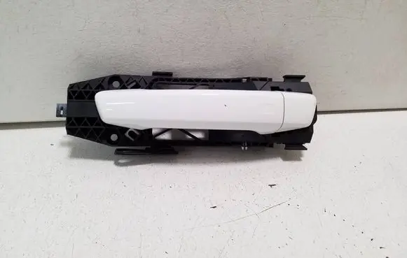 Audi Q2 - Front door exterior handle 8V0839885 8V0837167B 8V0837205A