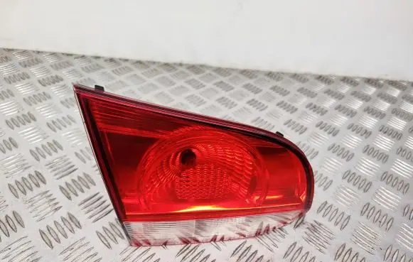 Volkswagen Golf VI Tailgate rear/tail lights 5K0945107