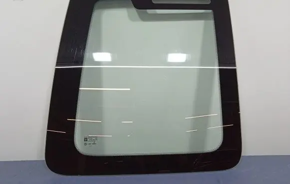 Opel Combo C Rear windscreen/windshield window 