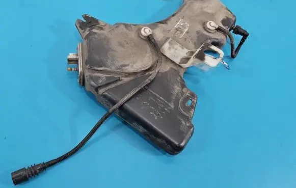 Peugeot 508 FAP fluid tank 9681917180 IMPRK1530107