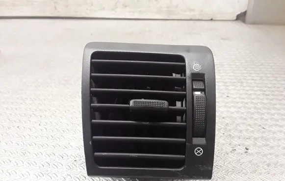 KIA Sorento Dashboard side air vent grill/cover trim