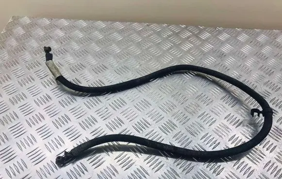 Mercedes-Benz Vito Viano W639 Positive cable (battery) A6395408810