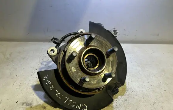 Dodge Challenger Rear wheel hub