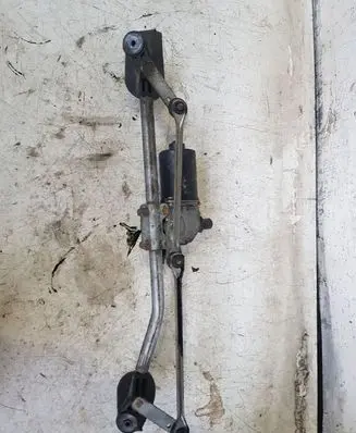 Toyota Corolla E120 E130 Front wiper linkage 8511002100