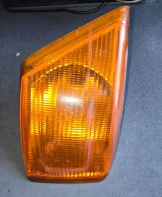 Front indicator light