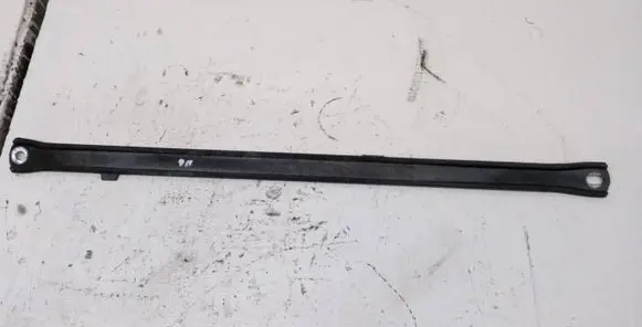 Mercedes-Benz E W212 Radiator support slam panel bracket A2125240147