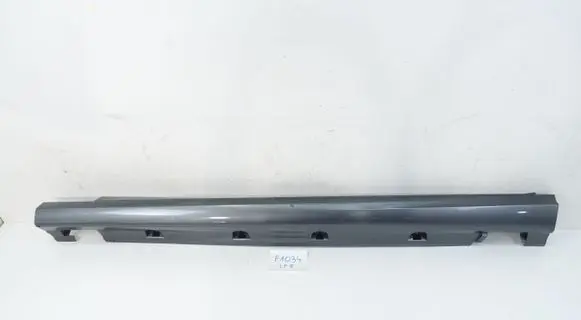 Mercedes-Benz ML AMG W166 Sill A1666980754