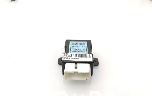 Hyundai i40 Seat heating relay 881963Z000