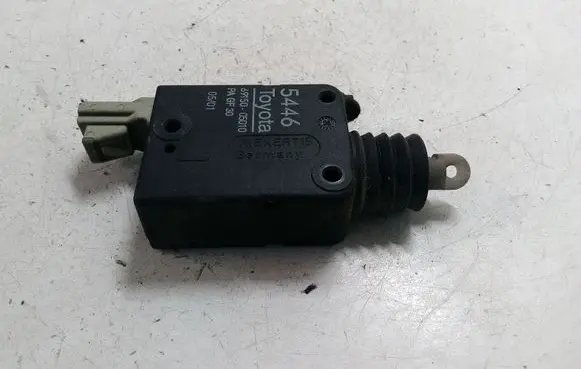 Toyota Avensis T220 Tailgate boot lock/latch motor 6915005010