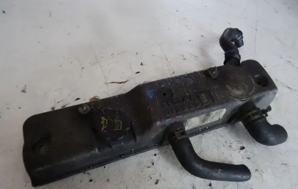 Ford Focus Rocker cam cover XS4Q6K271AB