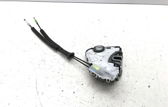 Toyota C-HR II Front door lock 30614164