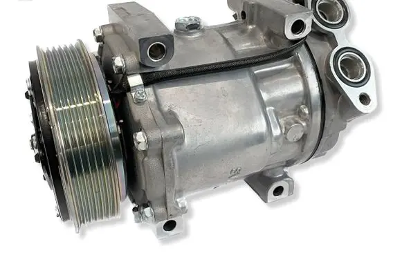 Volvo S60 Air conditioning (A/C) compressor (pump) 31348245 36001870 36001898