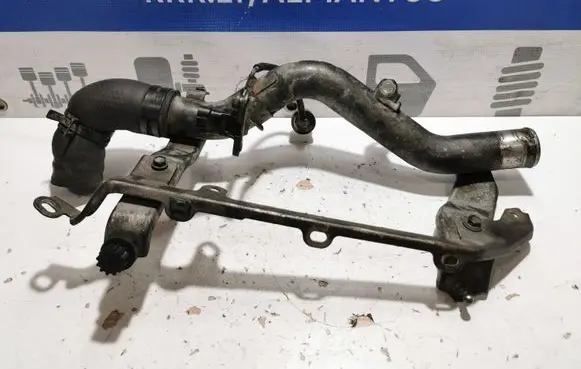 Lexus IS 220D-250-350 Air intake hose/pipe