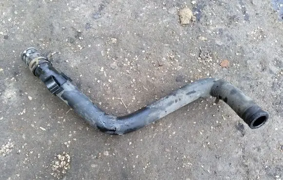 Ford Transit Engine coolant pipe/hose