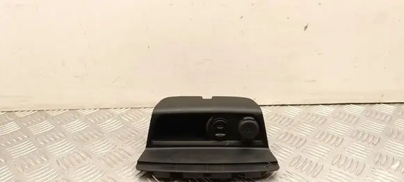 Peugeot 2008 I USB socket connector 9674655277