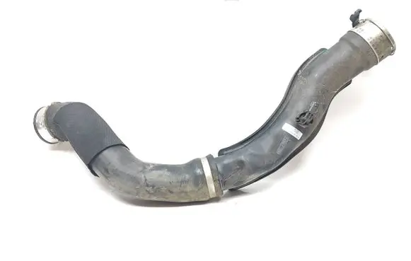 BMW X6 E71 Intercooler hose/pipe 7807986 11884414