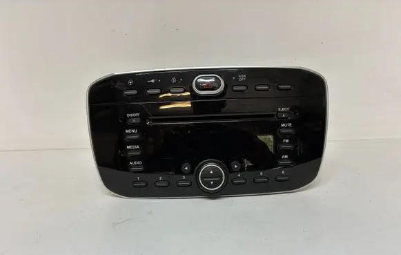 Fiat Punto Evo Radio/GPS head unit trim 7355014090