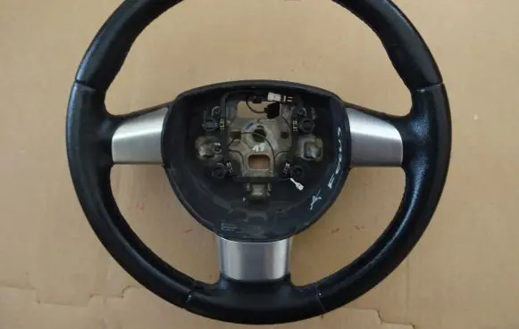 Ford Focus Steering wheel