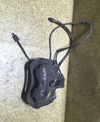 Mercedes-Benz E W124 Front brake caliper 