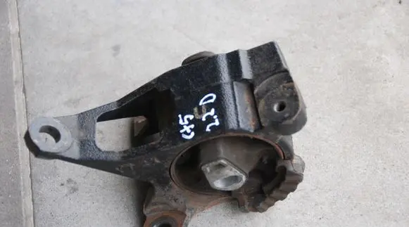 Mazda CX-5 Engine mounting bracket 150KM KD46A