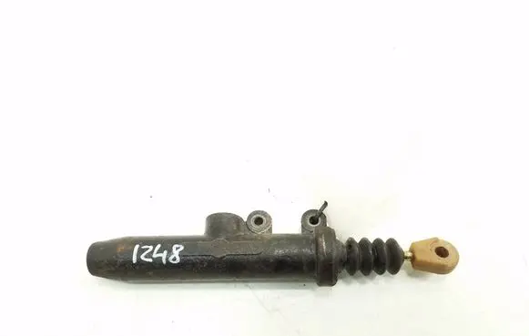 Clutch master cylinder