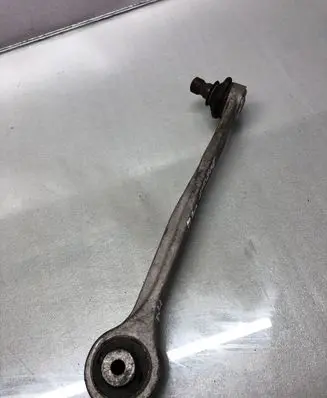 Audi A4 S4 B7 8E 8H Front lower control arm/wishbone