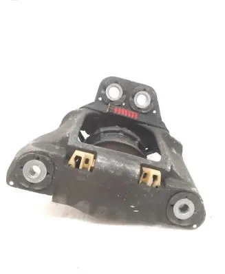 Volvo XC90 Engine mount bracket 31686885