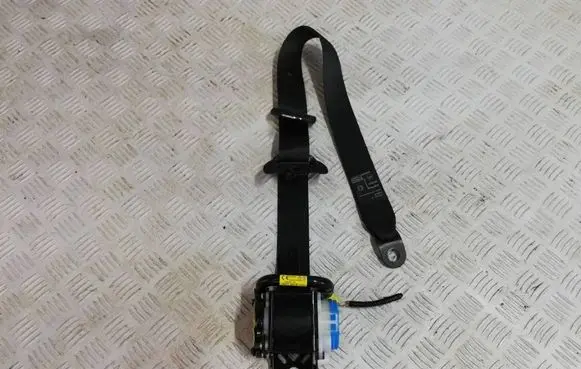 Toyota Aygo AB40 Front seatbelt