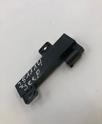 Jeep Compass Aerial antenna amplifier 68051315ab