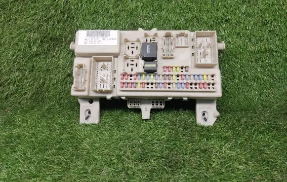 Ford Focus Power management control unit 4M5T14A073BF