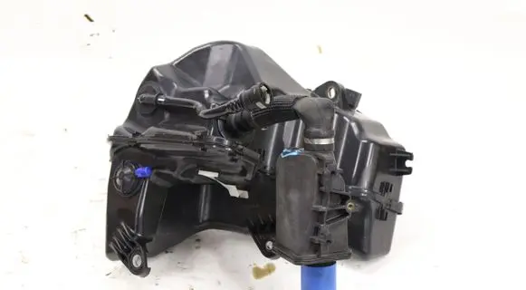 Volkswagen Caddy AdBlue liquid reservoir 2K5131877A5785451