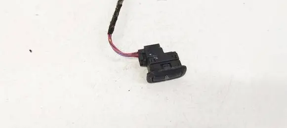 Volkswagen Golf Plus Alarm switch 6Q0962103A