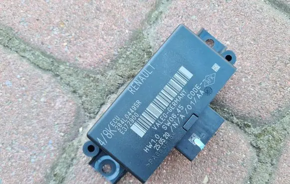 Renault Captur II Parking PDC control unit/module 284L04495R