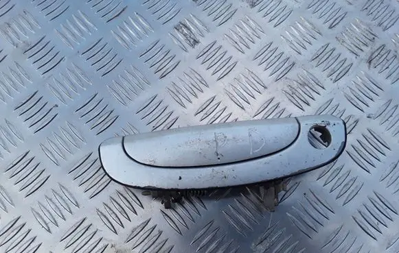 Hyundai Getz Front door exterior handle