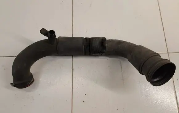 Volkswagen Crafter Air intake duct part 2E00129615B
