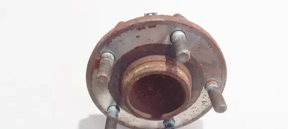 Mazda 5 Rear wheel hub 3n612c299a 3n61-2c299-a