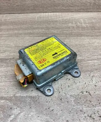 KIA Sephia Airbag control unit/module 0K24A677F0 06970315SP SAT2010A