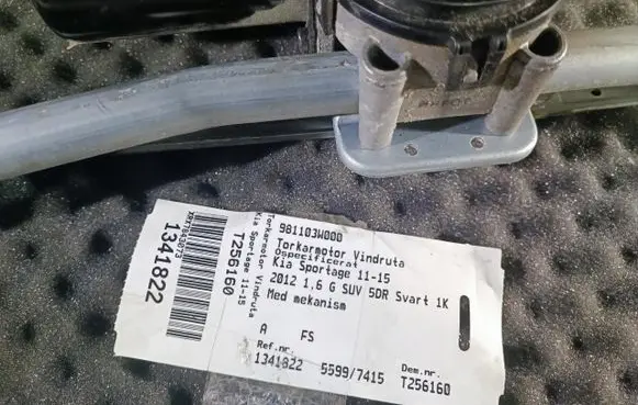 KIA Sportage Wiper motor 981103w000