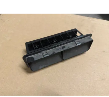 Skoda Fabia Mk4 (6VA) Quarter panel pressure vent 6VA819164