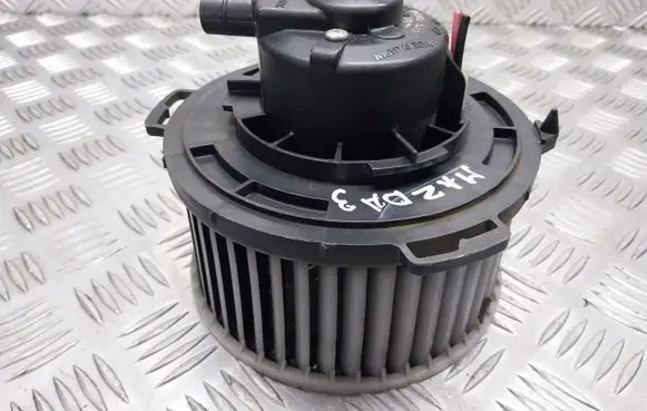 Mazda 3 I Front door blower motor 894000-0270