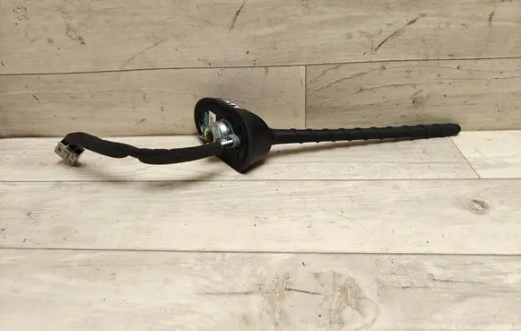 Hyundai i40 Aerial GPS antenna 962103Z500