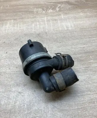 Volkswagen Caddy Electric auxiliary coolant/water pump 5N0965561A 12402100302
