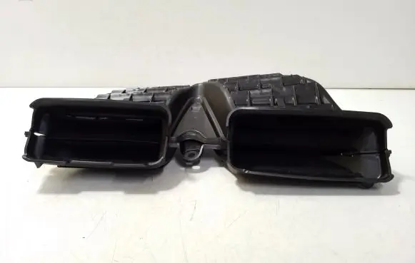 Audi e-tron Cabin air duct channel 4KL819389